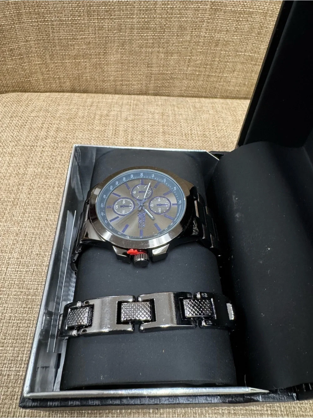 American Exchange Men's Quartz Chronograph Tachymeter Black Bracelet Watch Box